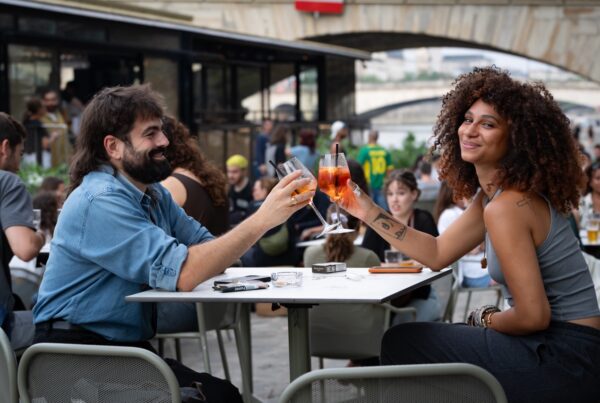 Demande en mariage à Paris, au Son de la Terre